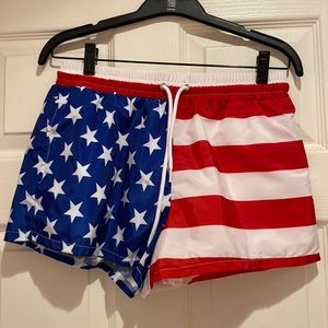 Forever 21 women’s USA flag shorts